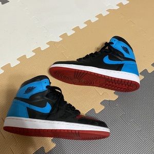 Women’s Air Jordan 1 High OG UNC To Chicago